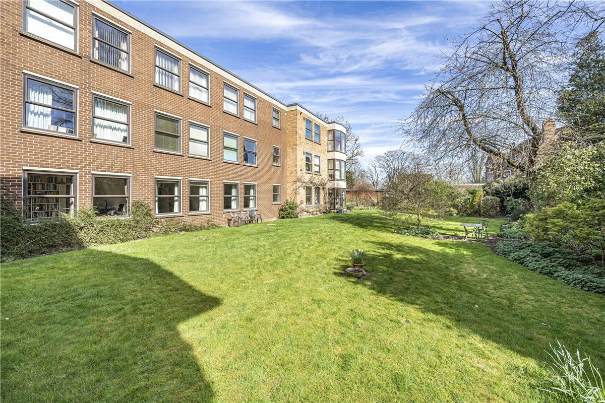 3 bedroom flat, Banbury Road, Oxford OX2 - Available
