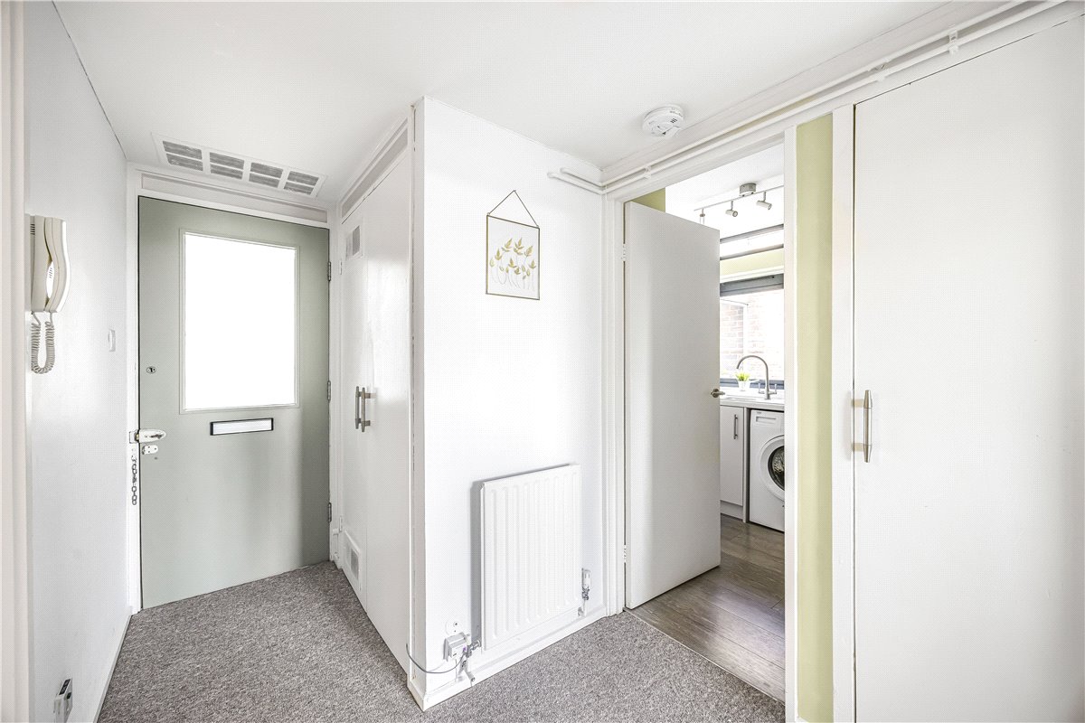 1 bedroom flat, Middle Way, Oxford OX2