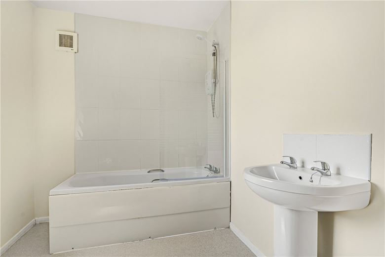 4 bedroom house, Church Lane, Middleton B78 - Available