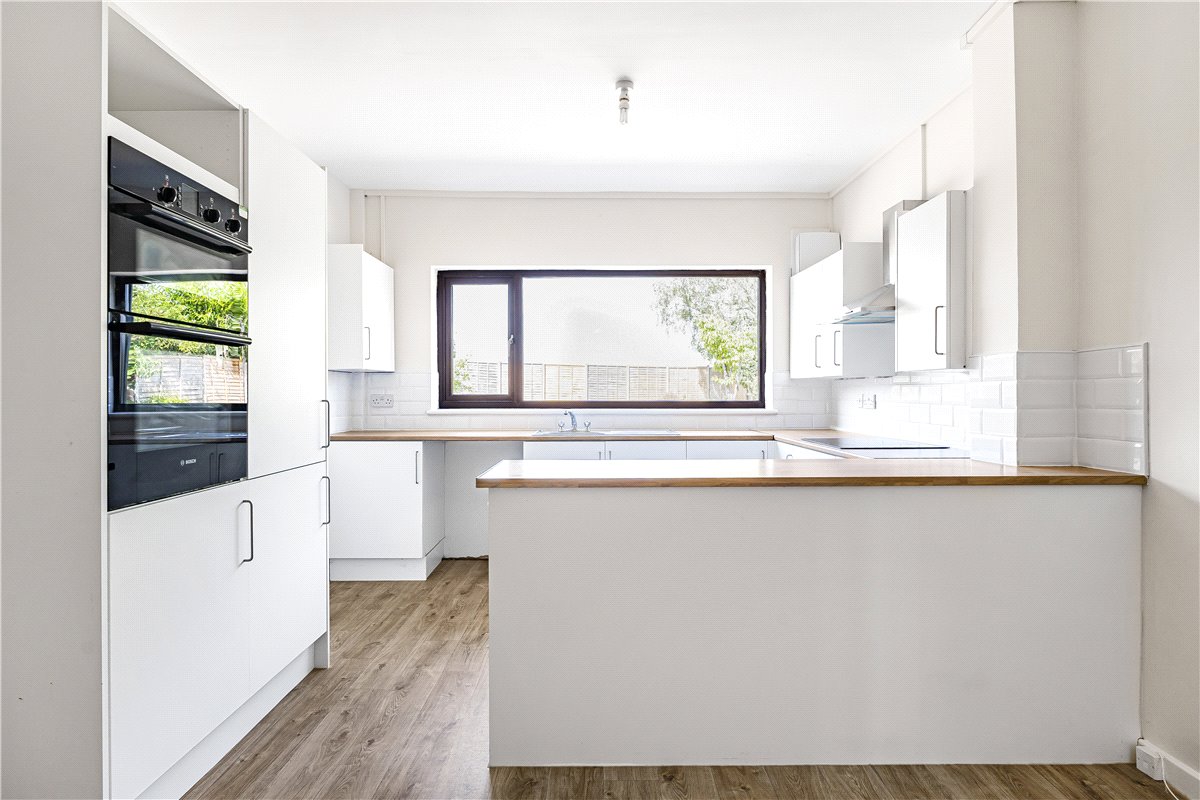 4 bedroom house, Church Lane, Middleton B78 - Available