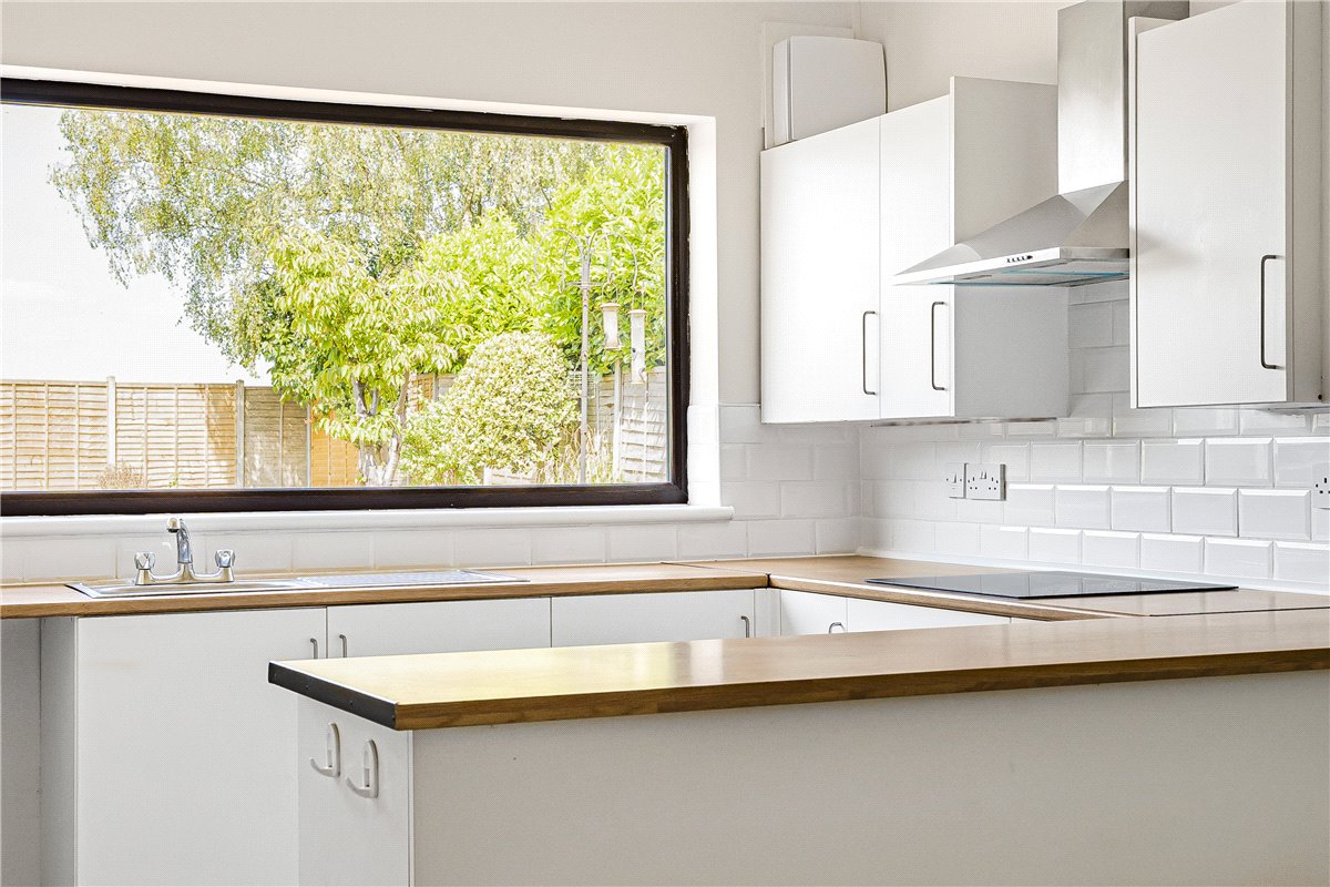 4 bedroom house, Church Lane, Middleton B78 - Available