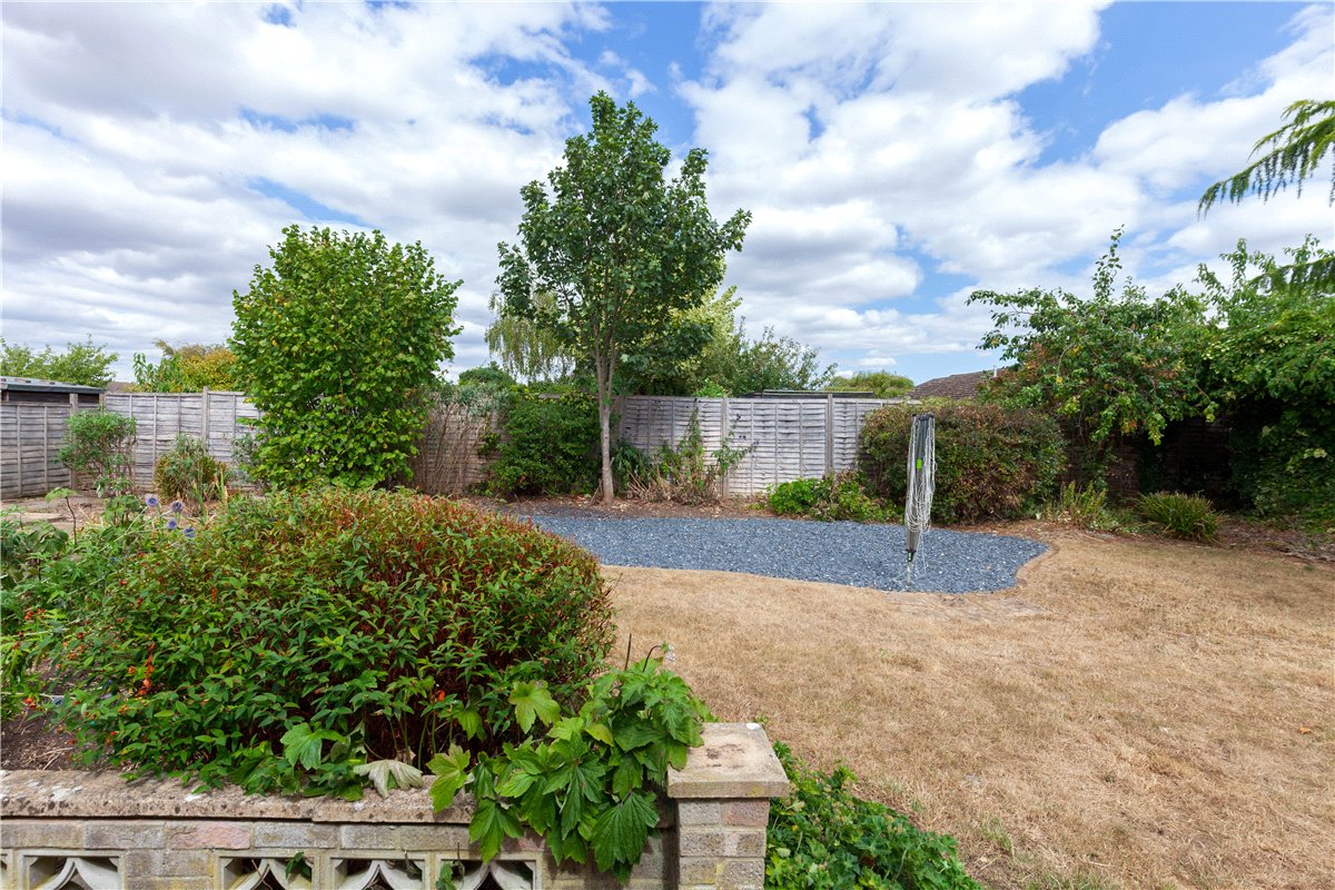 4 bedroom bungalow, Shakespeare Drive, Bicester OX26 - Let Agreed
