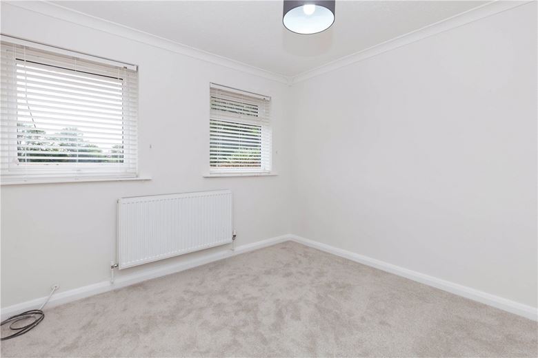 4 bedroom bungalow, Shakespeare Drive, Bicester OX26 - Let Agreed