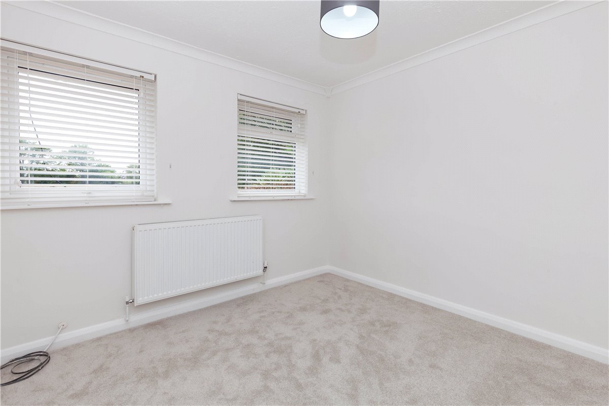 4 bedroom bungalow, Shakespeare Drive, Bicester OX26 - Let Agreed