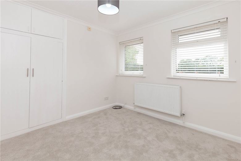 4 bedroom bungalow, Shakespeare Drive, Bicester OX26 - Let Agreed