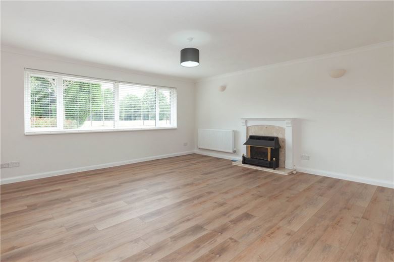 4 bedroom bungalow, Shakespeare Drive, Bicester OX26 - Let Agreed