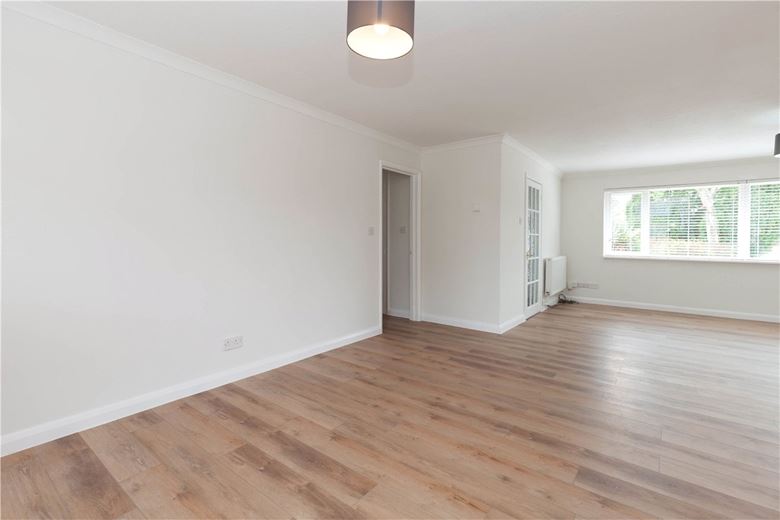 4 bedroom bungalow, Shakespeare Drive, Bicester OX26 - Let Agreed