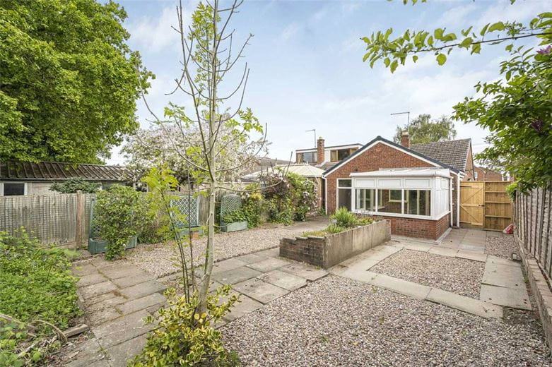 2 bedroom bungalow, Birch Grove, Birchmoor B78 - Available