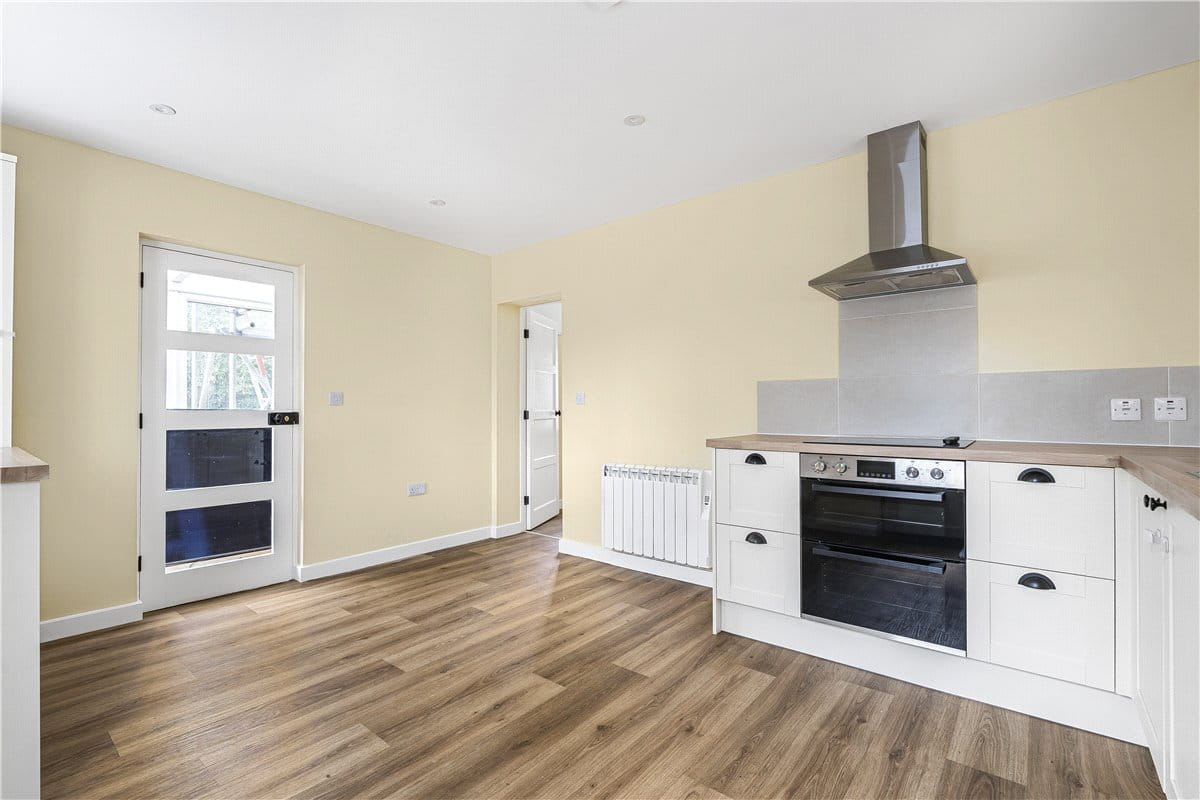 3 bedroom house, Duns Tew Road, Hempton OX15 - Let Agreed