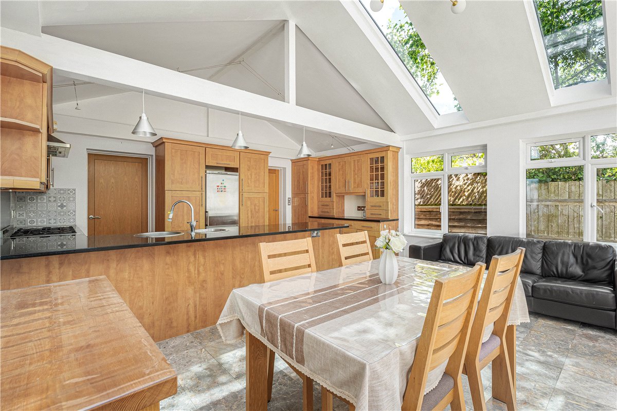 4 bedroom house, Banbury Road, Oxford OX2 - Let Agreed
