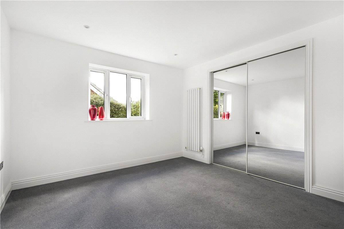 4 bedroom house, New Road, Dinton HP17 - Available