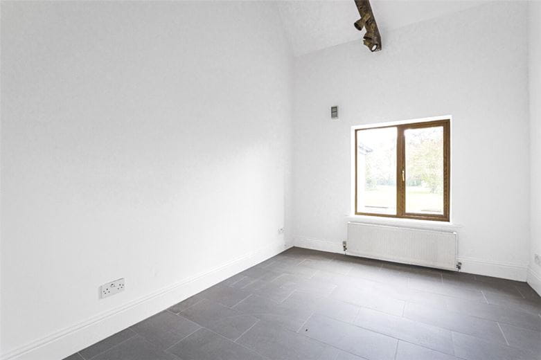 5 bedroom house, Shaw Lane, Kings Bromley DE13 - Let Agreed