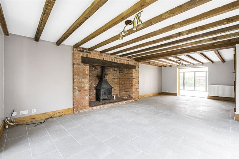 5 bedroom house, Shaw Lane, Kings Bromley DE13 - Let Agreed