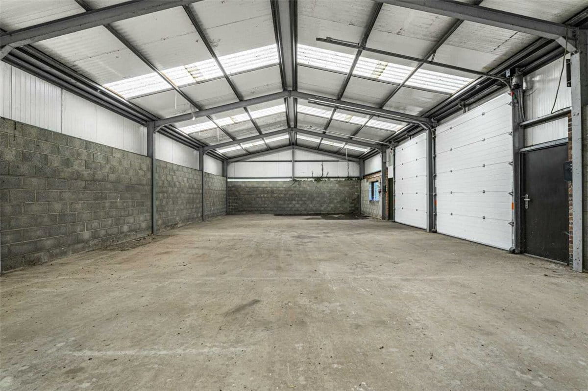 5 bedroom house, Shaw Lane, Kings Bromley DE13 - Let Agreed