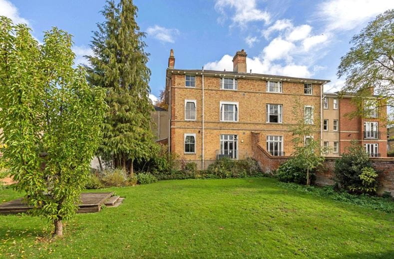 2 bedroom flat, Woodstock Road, Oxford OX2 - Available