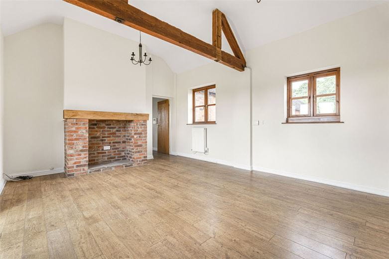 4 bedroom , Mount Farm Barns, Hopton ST18 - Let Agreed