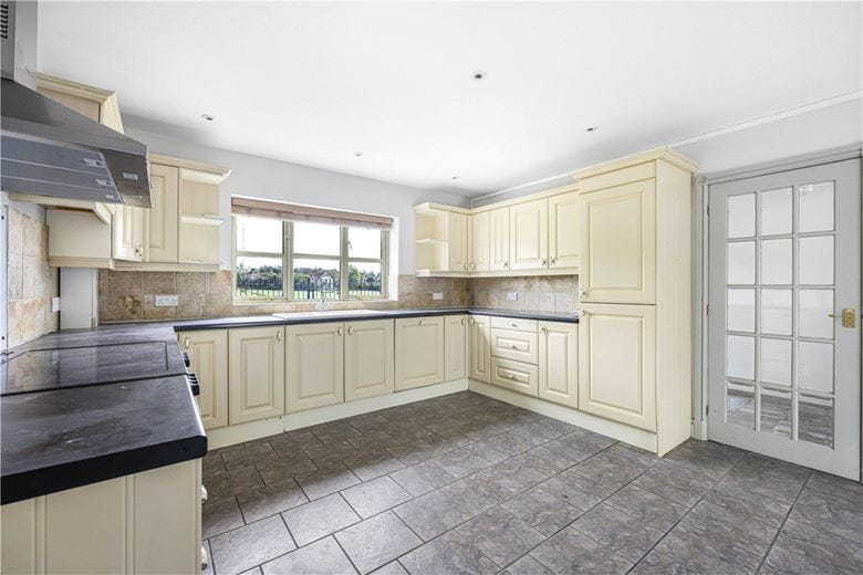 3 bedroom house, Edgeway Road, Marston OX3 - Let Agreed