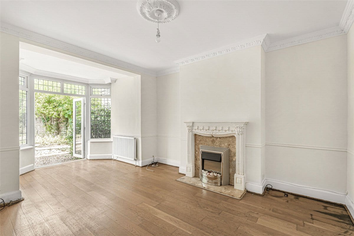 3 bedroom house, Crackley Crescent, Kenilworth CV8 - Let Agreed