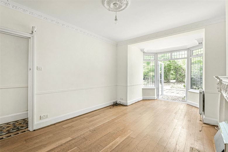 3 bedroom house, Crackley Crescent, Kenilworth CV8 - Let Agreed