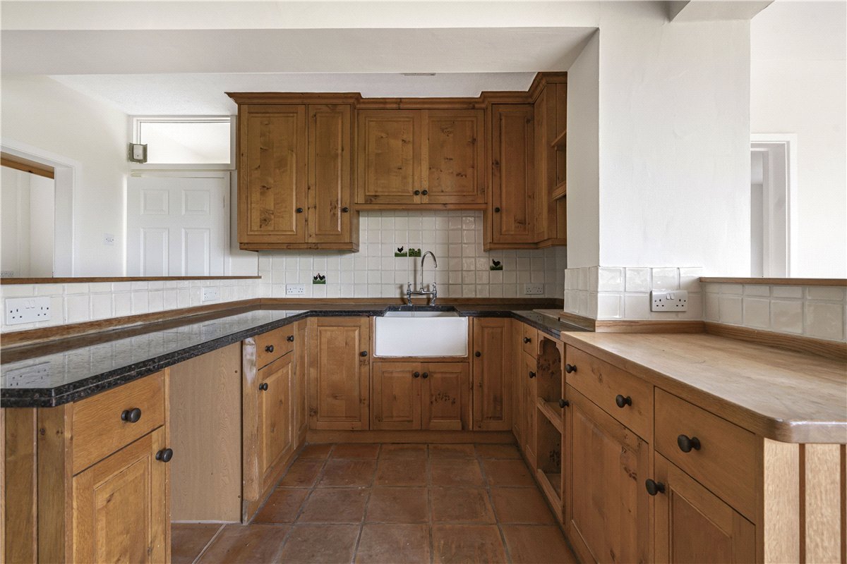 7 bedroom cottage, Heyrose Lane, Over Tabley WA16 - Available