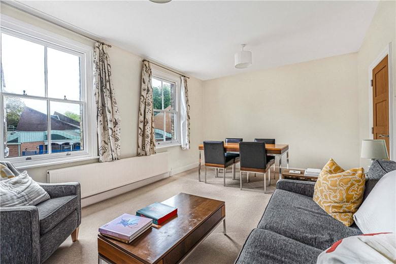 1 bedroom flat, Walton Crescent, Oxford OX1 - Let Agreed