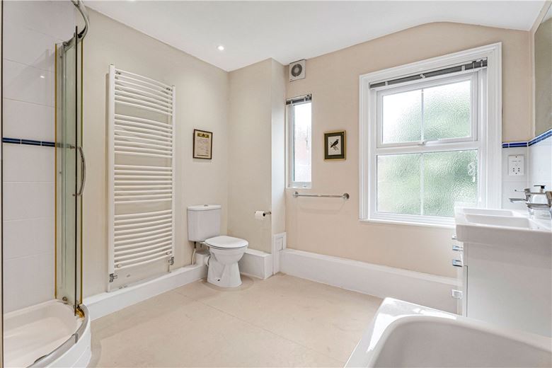 1 bedroom flat, Walton Crescent, Oxford OX1 - Let Agreed
