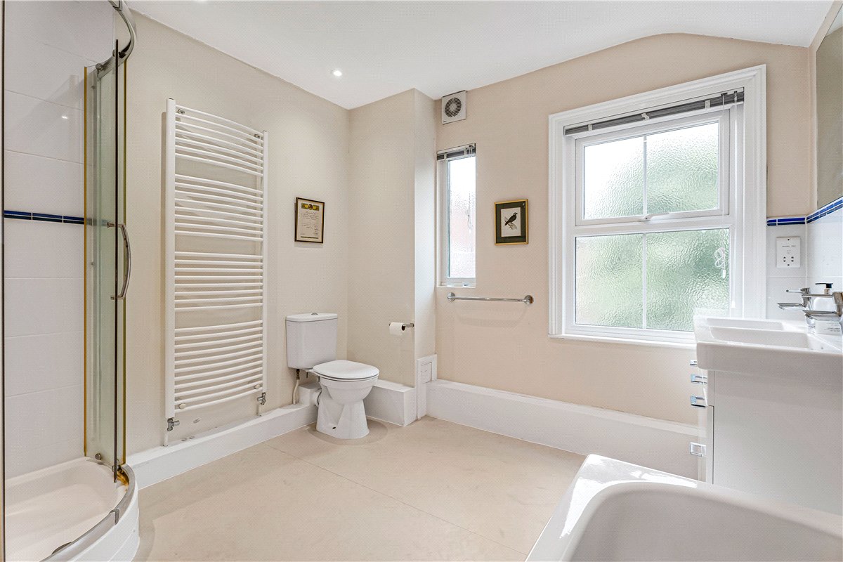 1 bedroom flat, Walton Crescent, Oxford OX1 - Let Agreed
