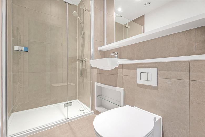 2 bedroom flat, Shillingford House, Munda Way OX2 - Available