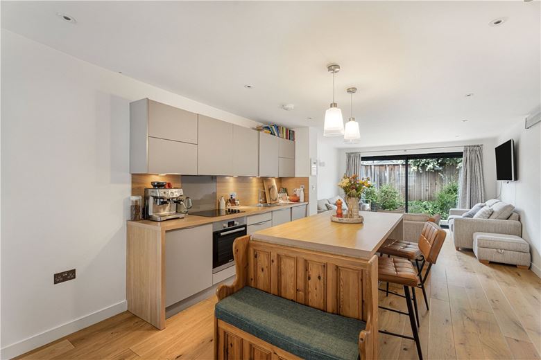2 bedroom house, Wellington Street, Oxford OX2 - Let Agreed
