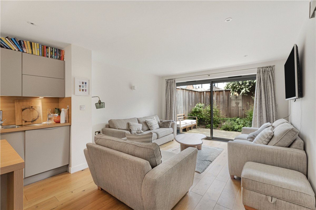 2 bedroom house, Wellington Street, Oxford OX2 - Let Agreed
