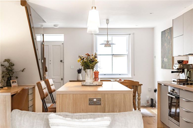 2 bedroom house, Wellington Street, Oxford OX2 - Let Agreed