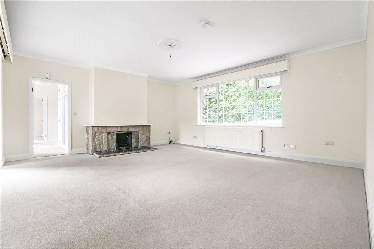 2 bedroom bungalow, Birch Tree Lane, Whitmore ST5 - Available