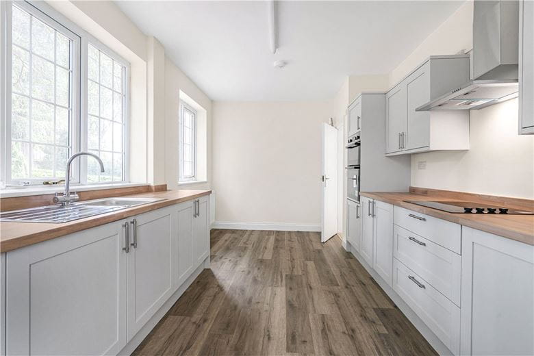 2 bedroom bungalow, Birch Tree Lane, Whitmore ST5 - Available