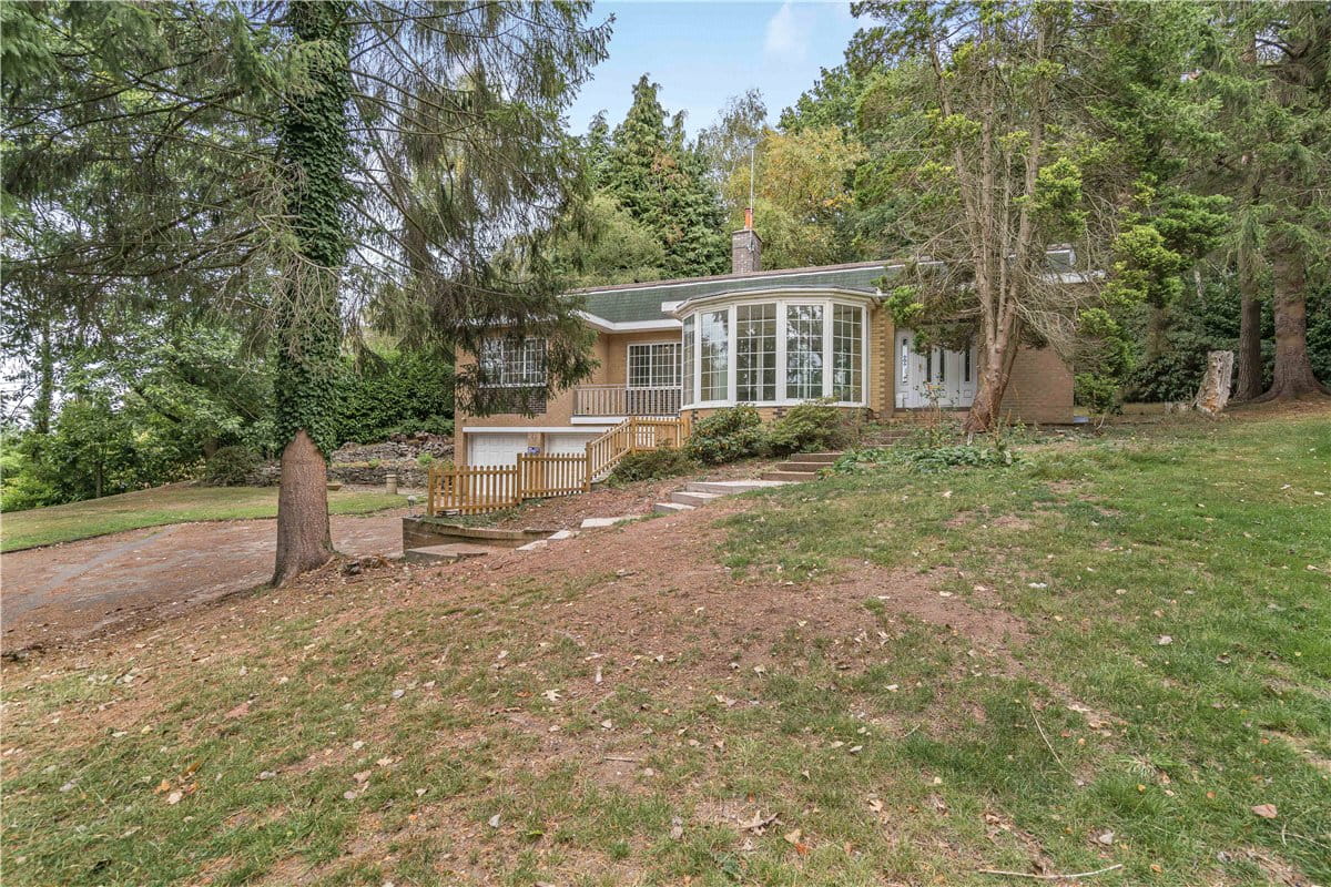 2 bedroom bungalow, Birch Tree Lane, Whitmore ST5 - Available