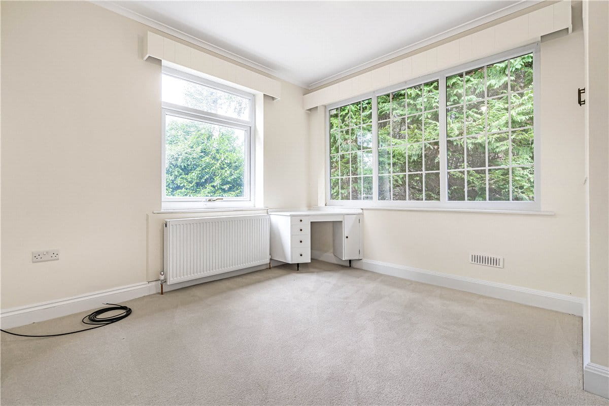 2 bedroom bungalow, Birch Tree Lane, Whitmore ST5 - Available