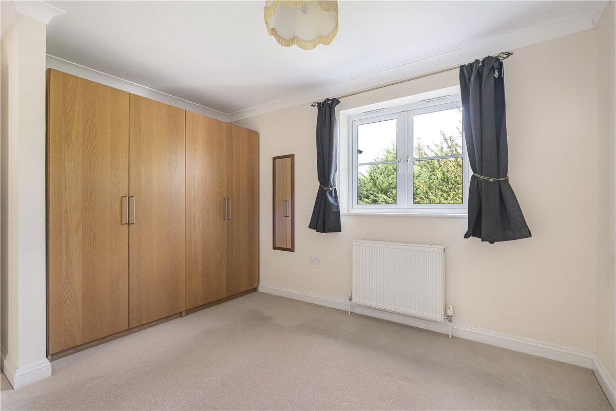 4 bedroom house, Poppy Close, Yarnton OX5 - Available