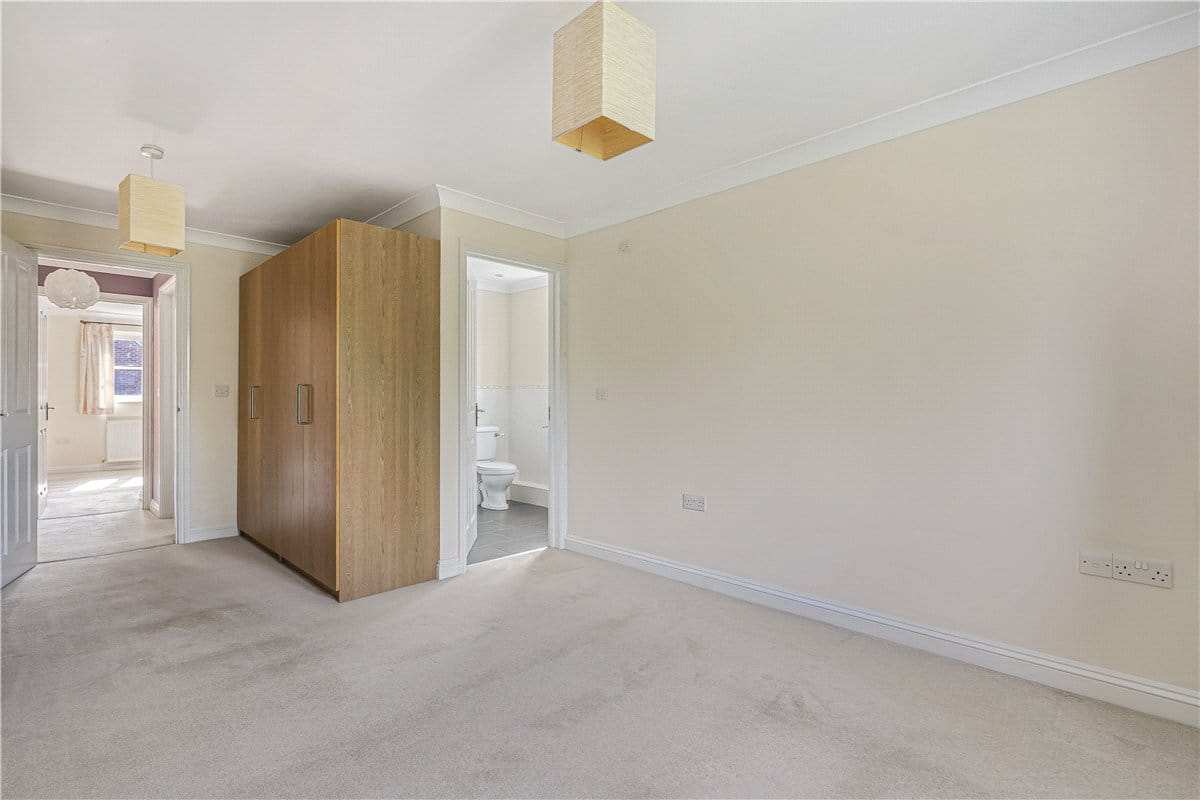 4 bedroom house, Poppy Close, Yarnton OX5 - Available