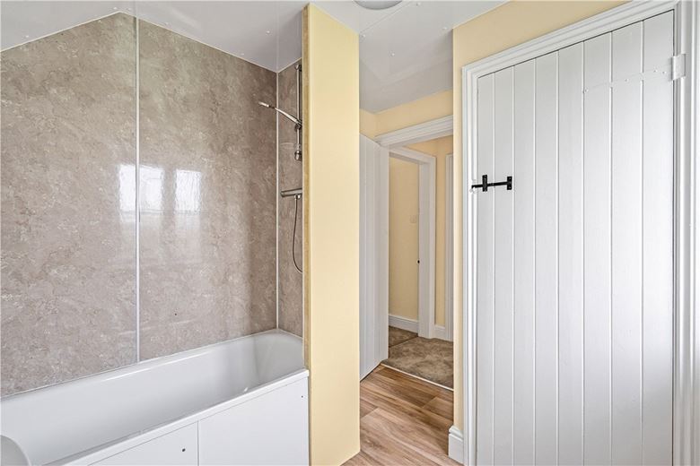 2 bedroom house, Manor Farm Cottages, Ardley Road OX25 - Available