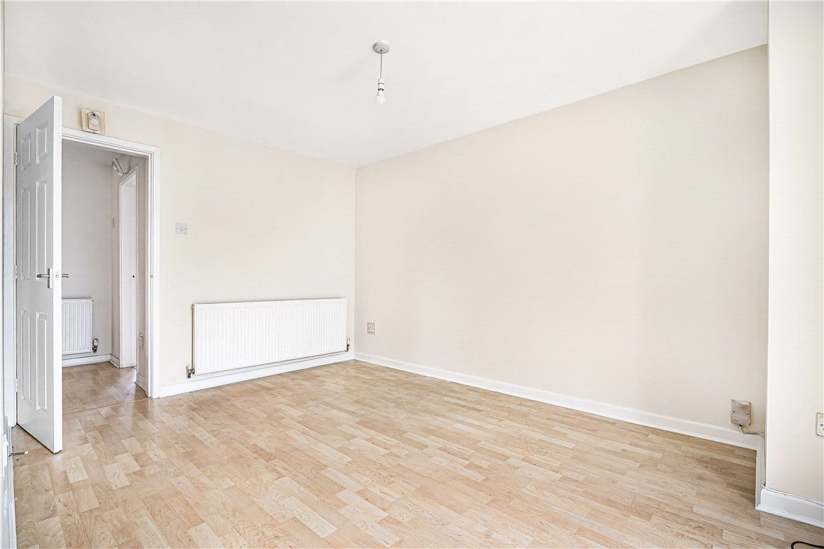 3 bedroom house, Bonsall Street, Long Eaton NG10 - Available