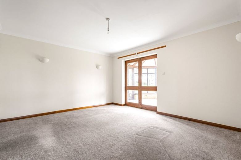 3 bedroom bungalow, Woodthorpe Road, Shuttlewood S44 - Let Agreed