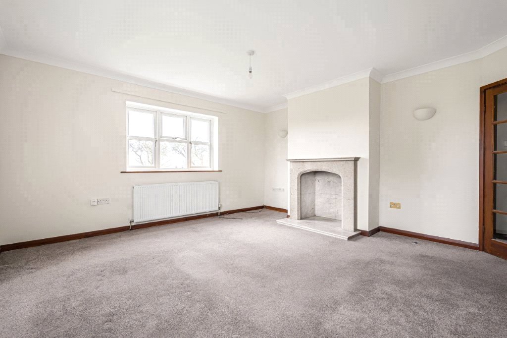 3 bedroom bungalow, Woodthorpe Road, Shuttlewood S44 - Let Agreed