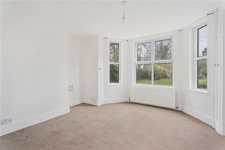 4 bedroom house, Frith Hill, South Heath HP16 - Available