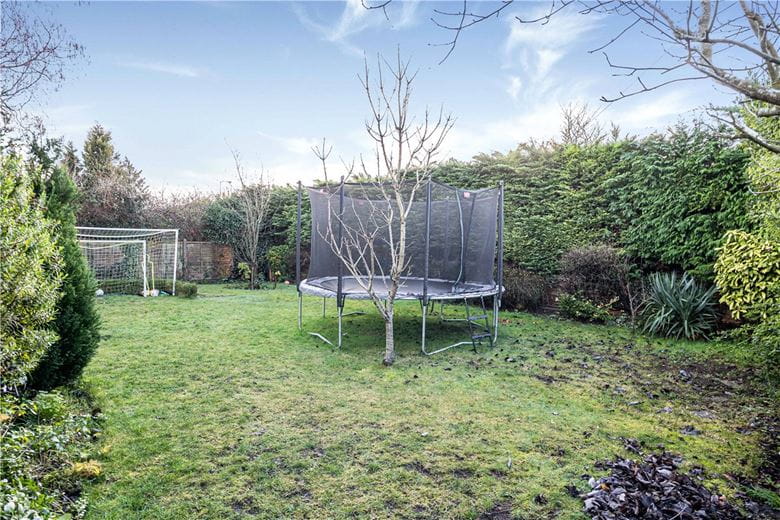 4 bedroom house, The Cleave, Harwell OX11 - Available