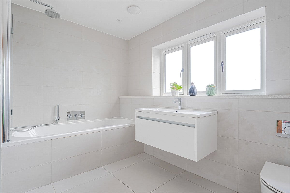 4 bedroom house, The Cleave, Harwell OX11 - Available