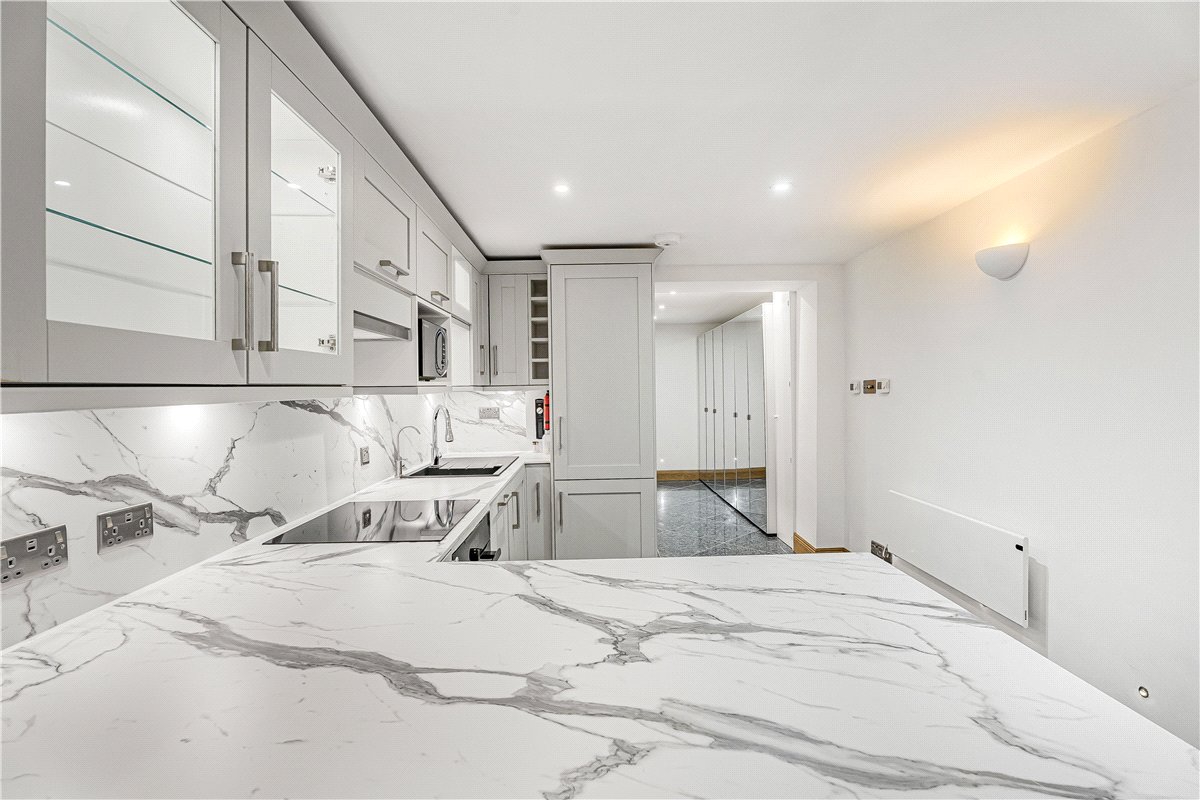 1 bedroom flat, Banbury Road, Oxford OX2 - Available