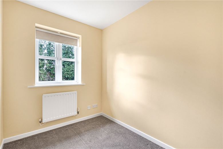 2 bedroom house, Hamilton Close, Bicester OX26 - Available