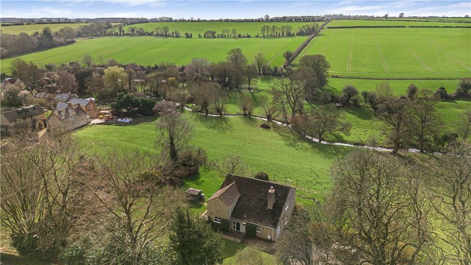 4 bedroom house, Enstone Road, Westcote Barton OX7 - Let Agreed