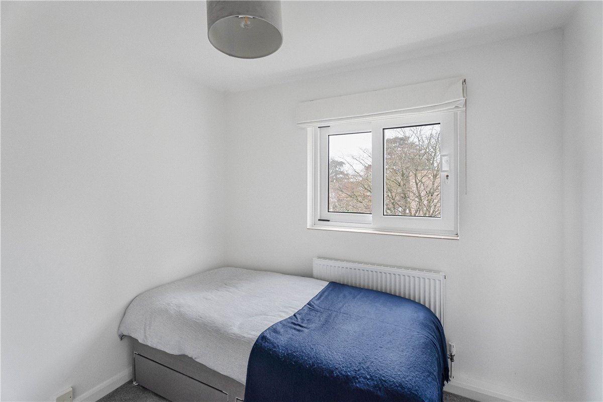 2 bedroom flat, Cunliffe Close, Oxford OX2 - Available