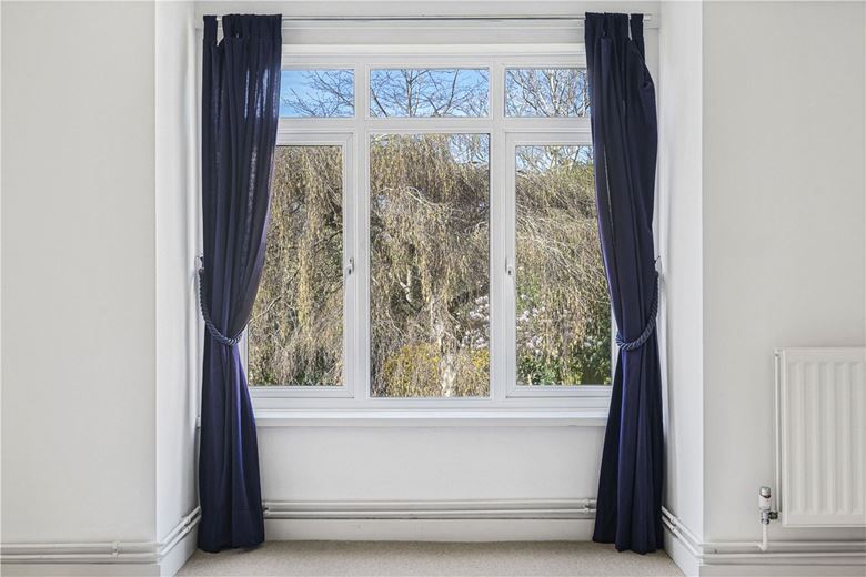 2 bedroom flat, Banbury Road, Oxford OX2 - Available