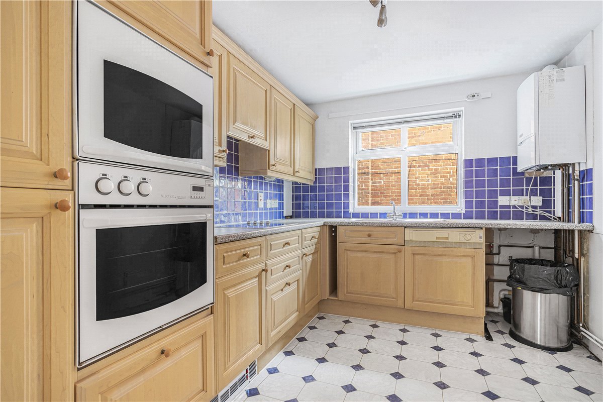 2 bedroom flat, Banbury Road, Oxford OX2 - Available
